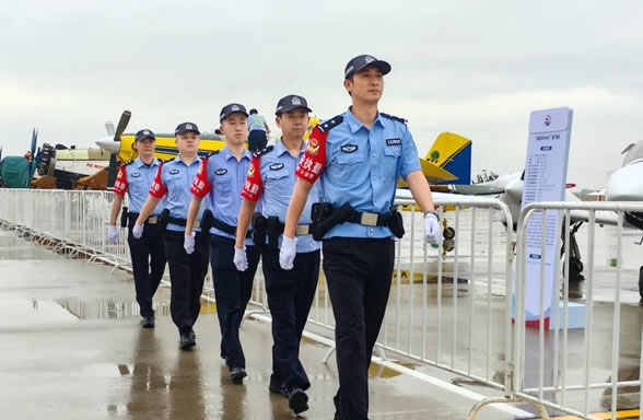 �ؖ|����ȫ���o���ؖ|���������Y�ƽ����Ŀ���s�xʽ